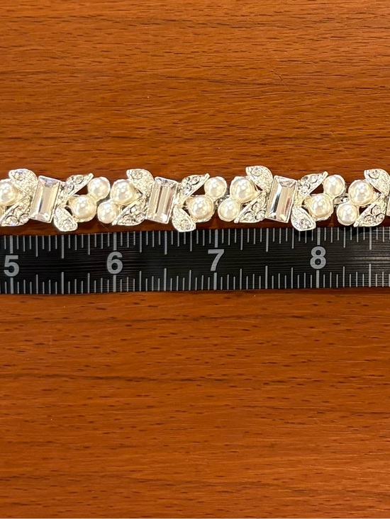 J L Johnson Accessories - Pearl and Crystal Silver-Tone Belt #9339